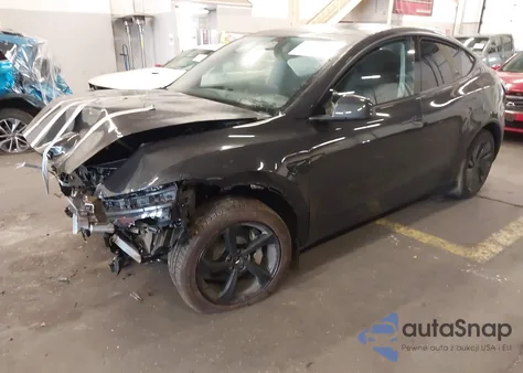 2026 Tesla Model Y Long Range Dual Motor All-Wheel Drive/Long Range Launch Series from USA, damaged, VIN 7SAYGDEE2TF376069